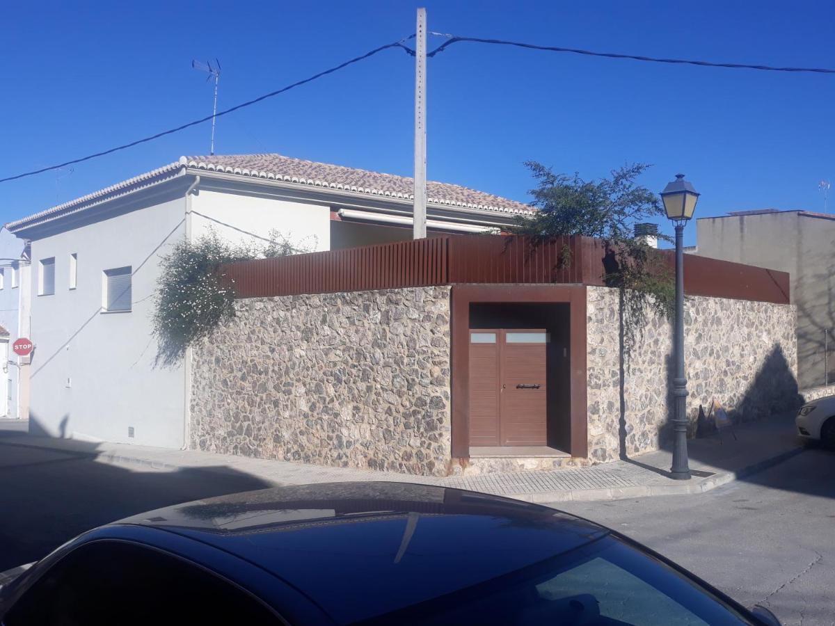 فيلا Casa Del Pueblo Montichelvo المظهر الخارجي الصورة